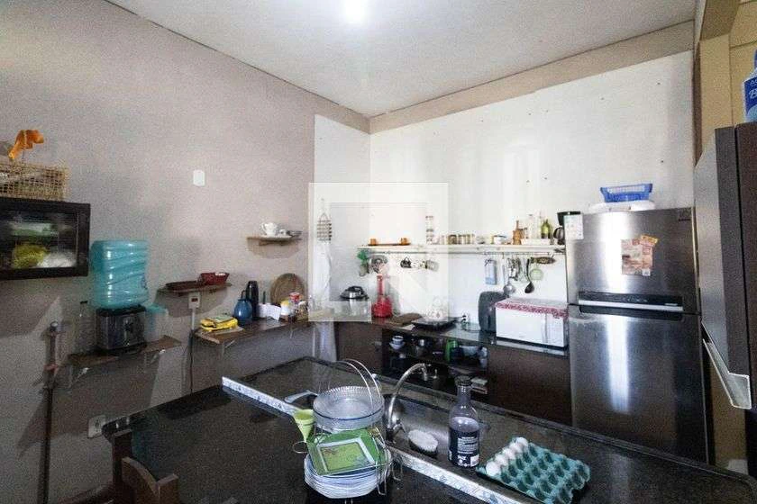 Casa mobiliada de 200 m² com 2 quartos e jardim privativo — photo 2