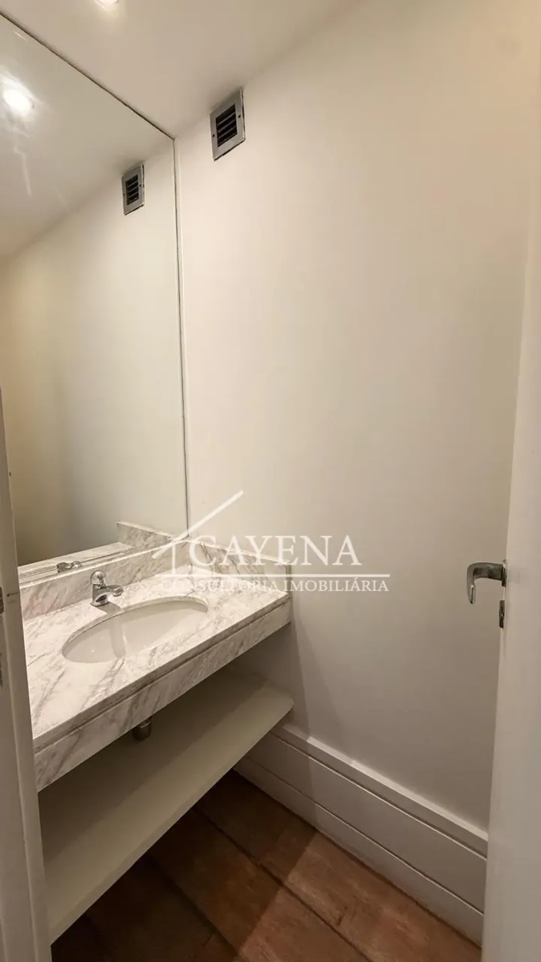 Apartamento de 3 quartos com vista para a água — photo 10