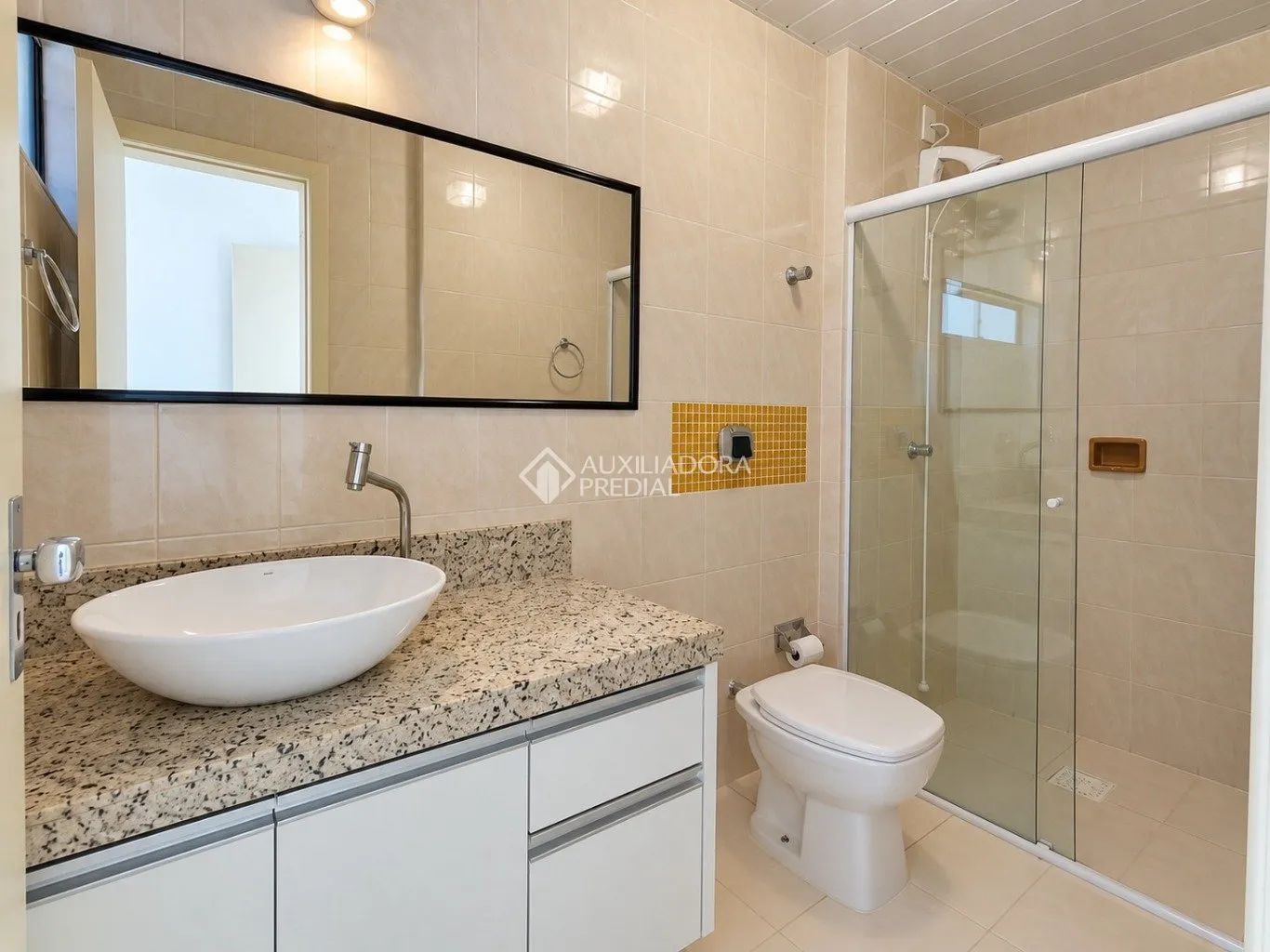 Apartment with 3 bedrooms, 1 en-suite and 122 m² — photo 17