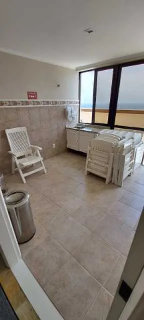 One-bedroom apartment with a washing machine — photo 20