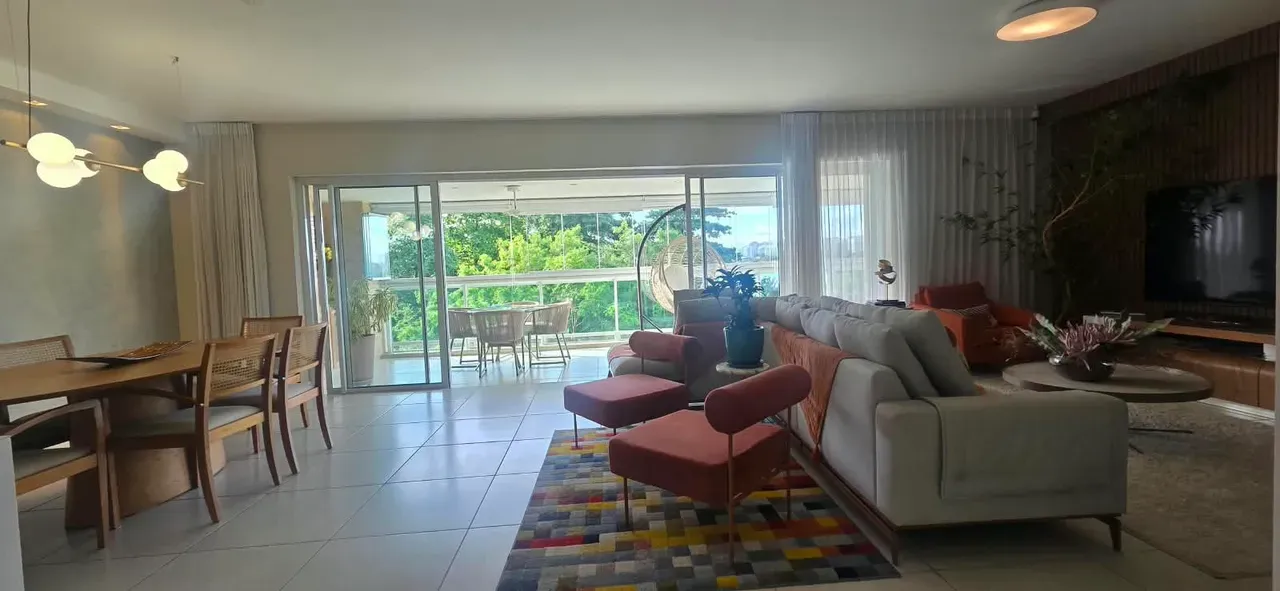 4 quartos e varanda envidraçada: apartamento de 227 m² — photo 2