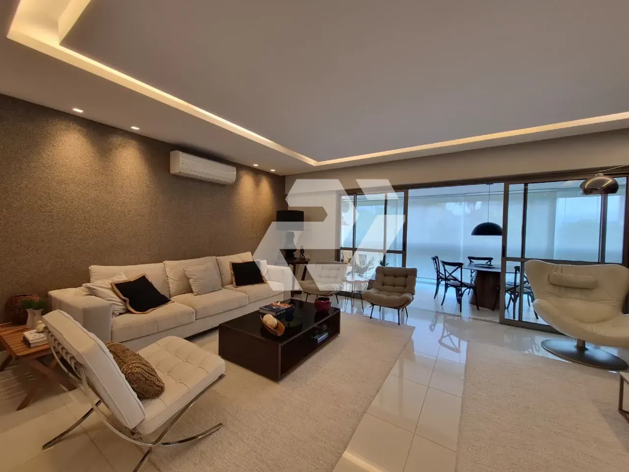 4-bedroom, 5-bath apartment with balcony and 3 parking — photo 8