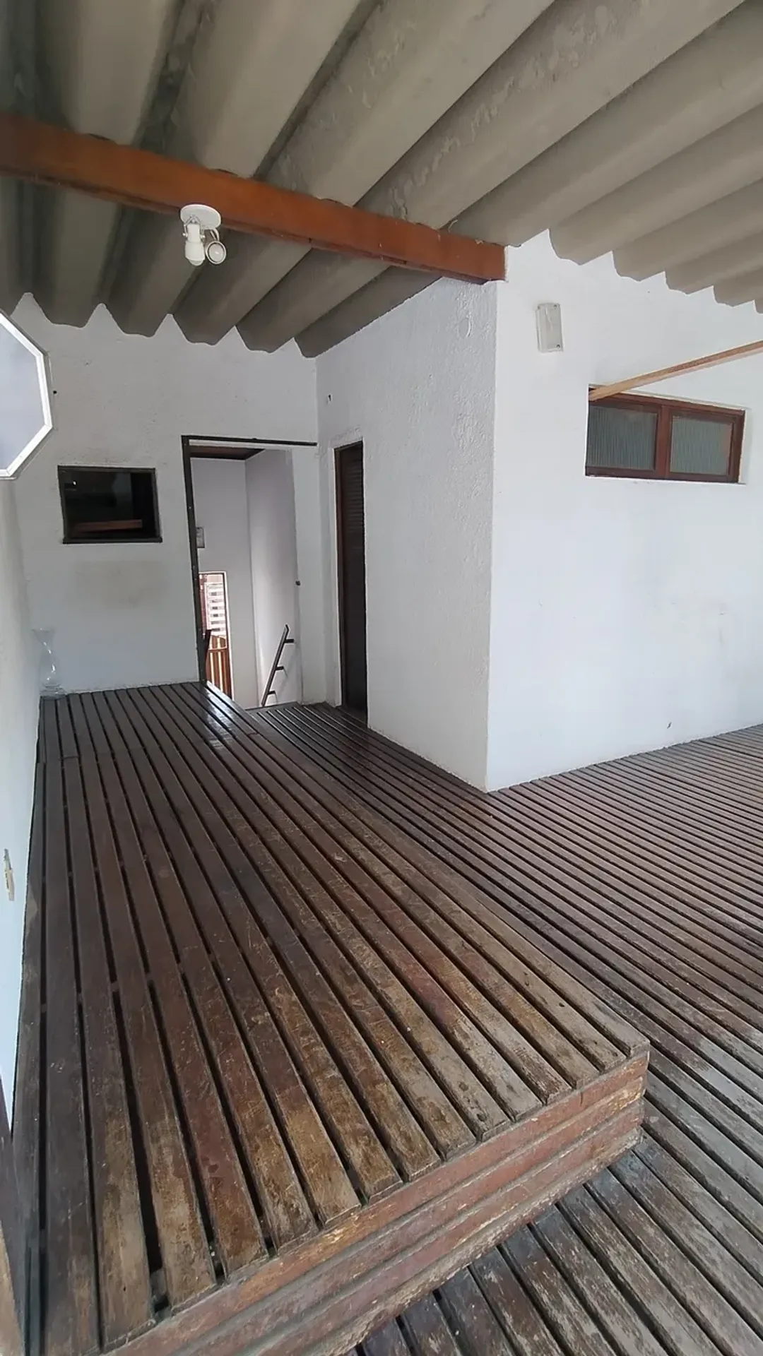 House with 7 bedrooms and 5 bathrooms with balcony BBQ — photo 43