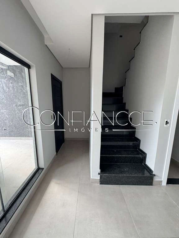 Condo house with 3 bedrooms and 137 m² — photo 4
