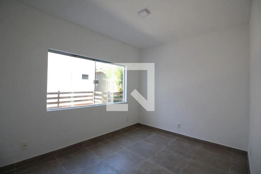 Rental house with 4 bedrooms and 340 m² — photo 40