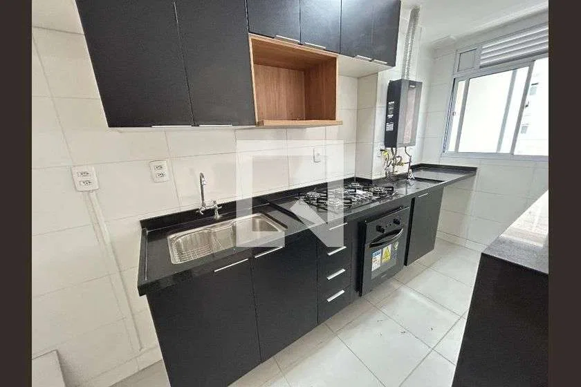 2-bedroom apartment in a building with a pool — photo 4