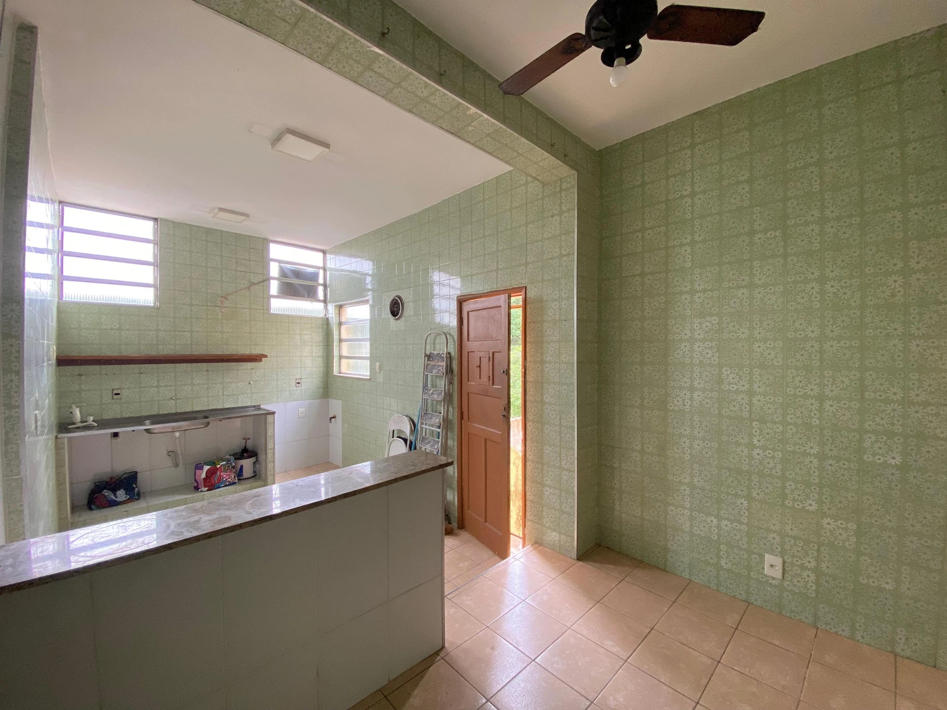 Пральна машина та 3 спальні: квартира 90 м²