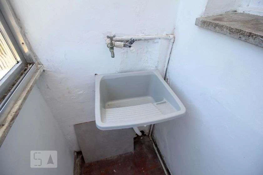 28 m² studio kitnet with 1 bedroom, 1 bathroom, balcony — photo 13