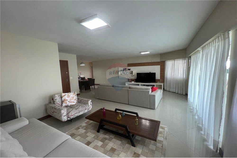 Apartamento 218 m² com 4 quartos e varanda com churrasqueira — photo 4