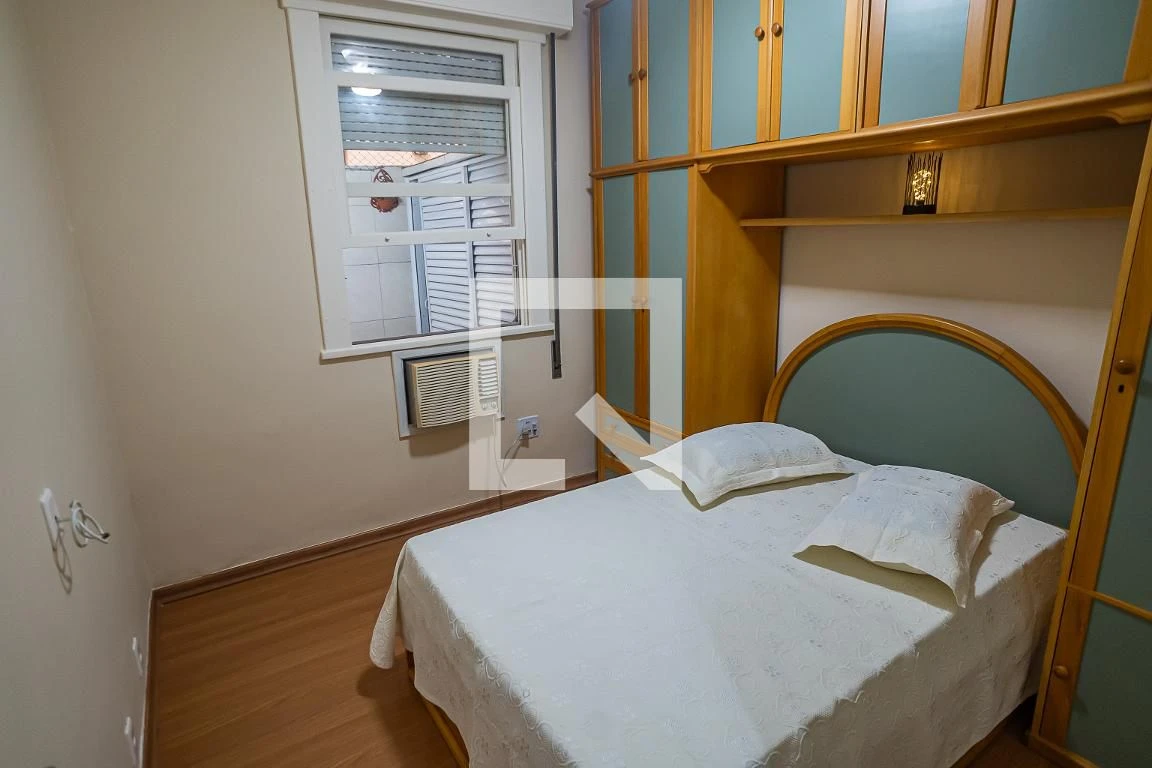 Furnished apartment with private garden and 2 bedrooms — photo 3