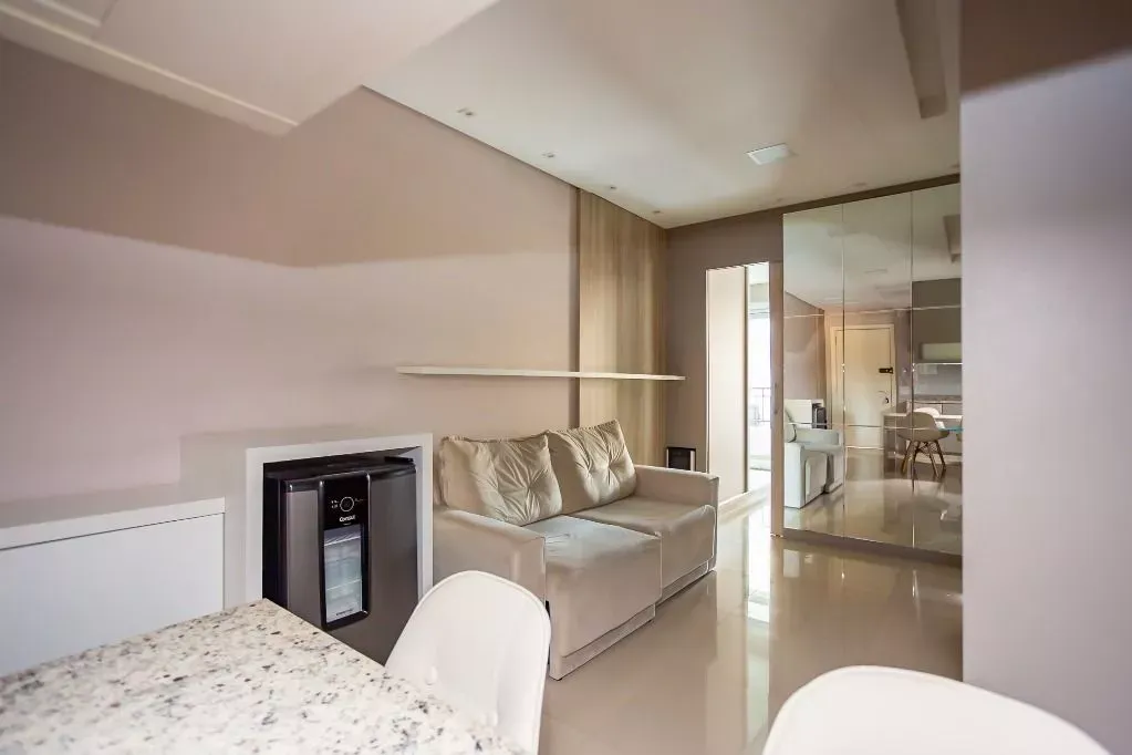 Furnished 1-bedroom apartment with an open kitchen — photo 11