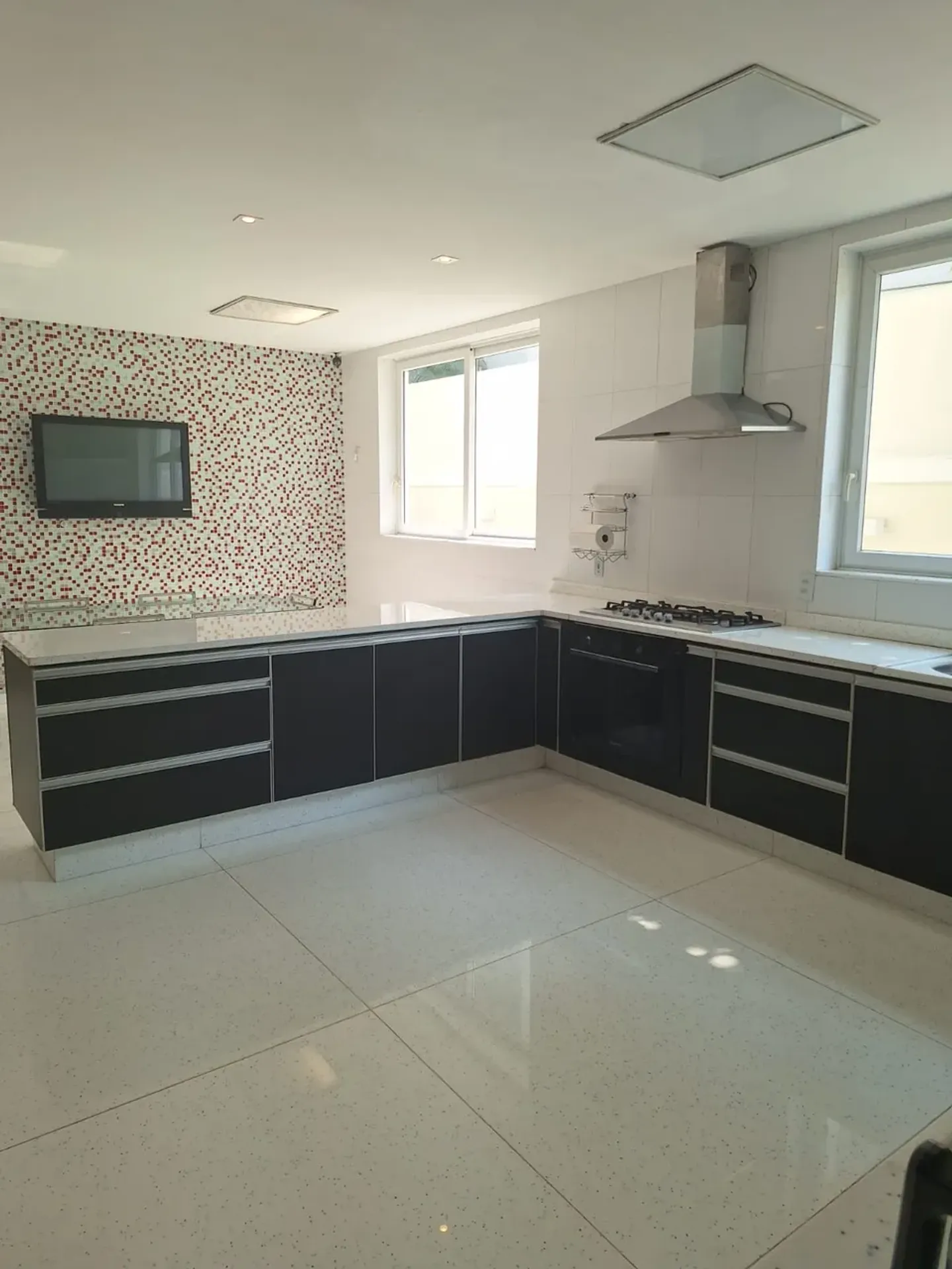 Будинок у кондомініумі 1000 м² з 10 ванними — photo 8