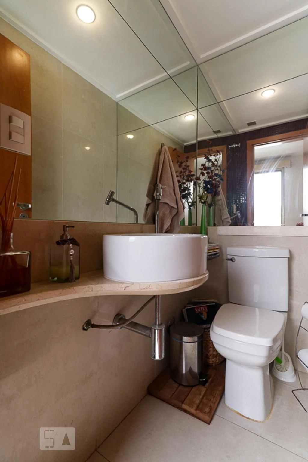 Apartamento mobiliado com 5 quartos e cozinha a gás — photo 58