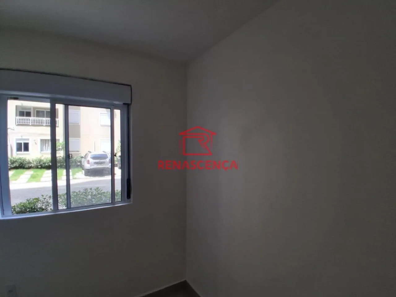 2-bedroom apartment in a building with a pool — photo 4