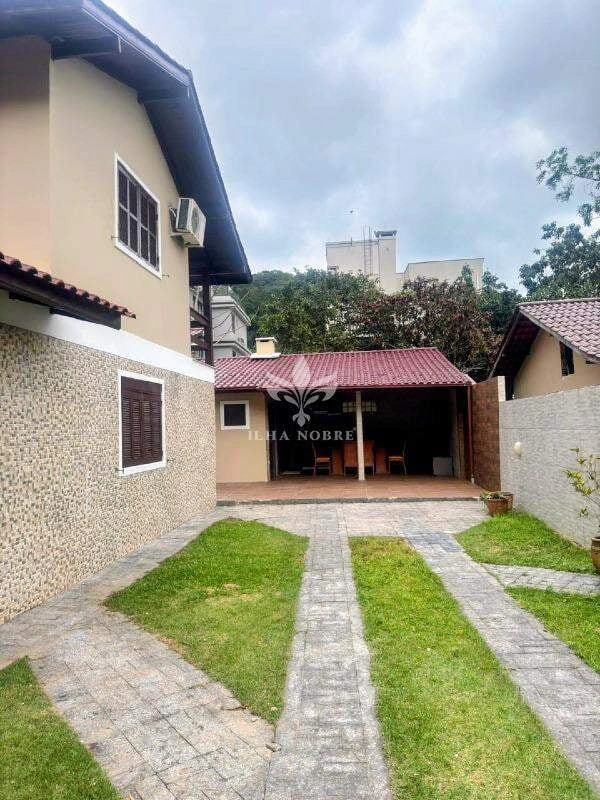 Furnished house, 250 m², with a private BBQ — photo 14