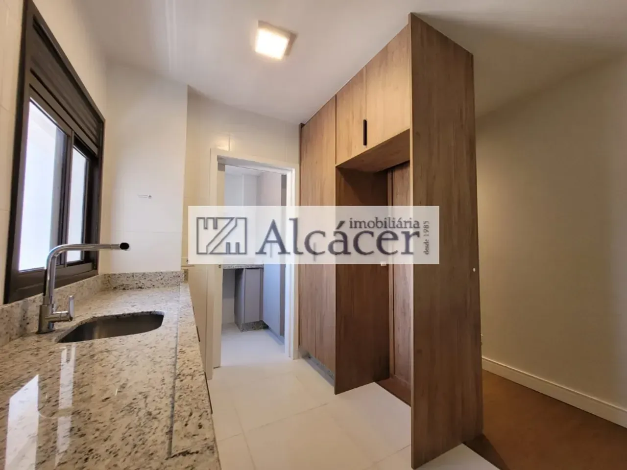 Apartamento de 3 dormitórios com sacada e churrasqueira — photo 7