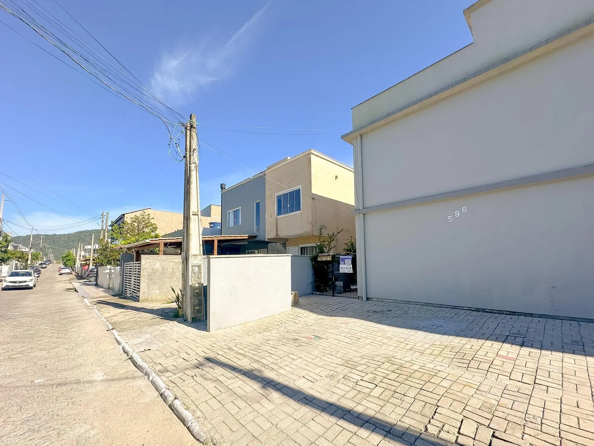 One-bedroom, 30 m² apartment in Florianópolis — photo 7