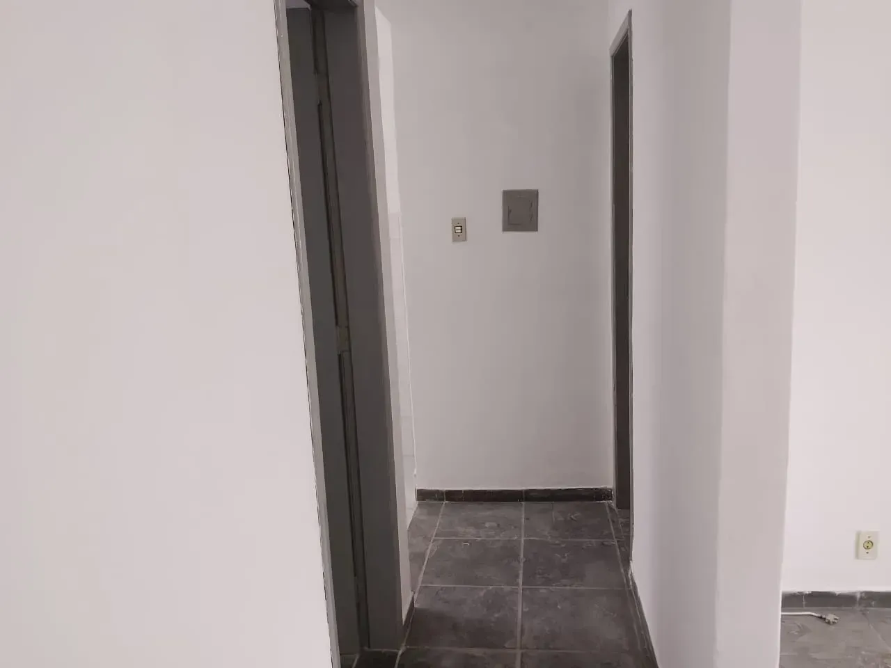 1-bedroom 1-bath apartment with no parking — photo 15