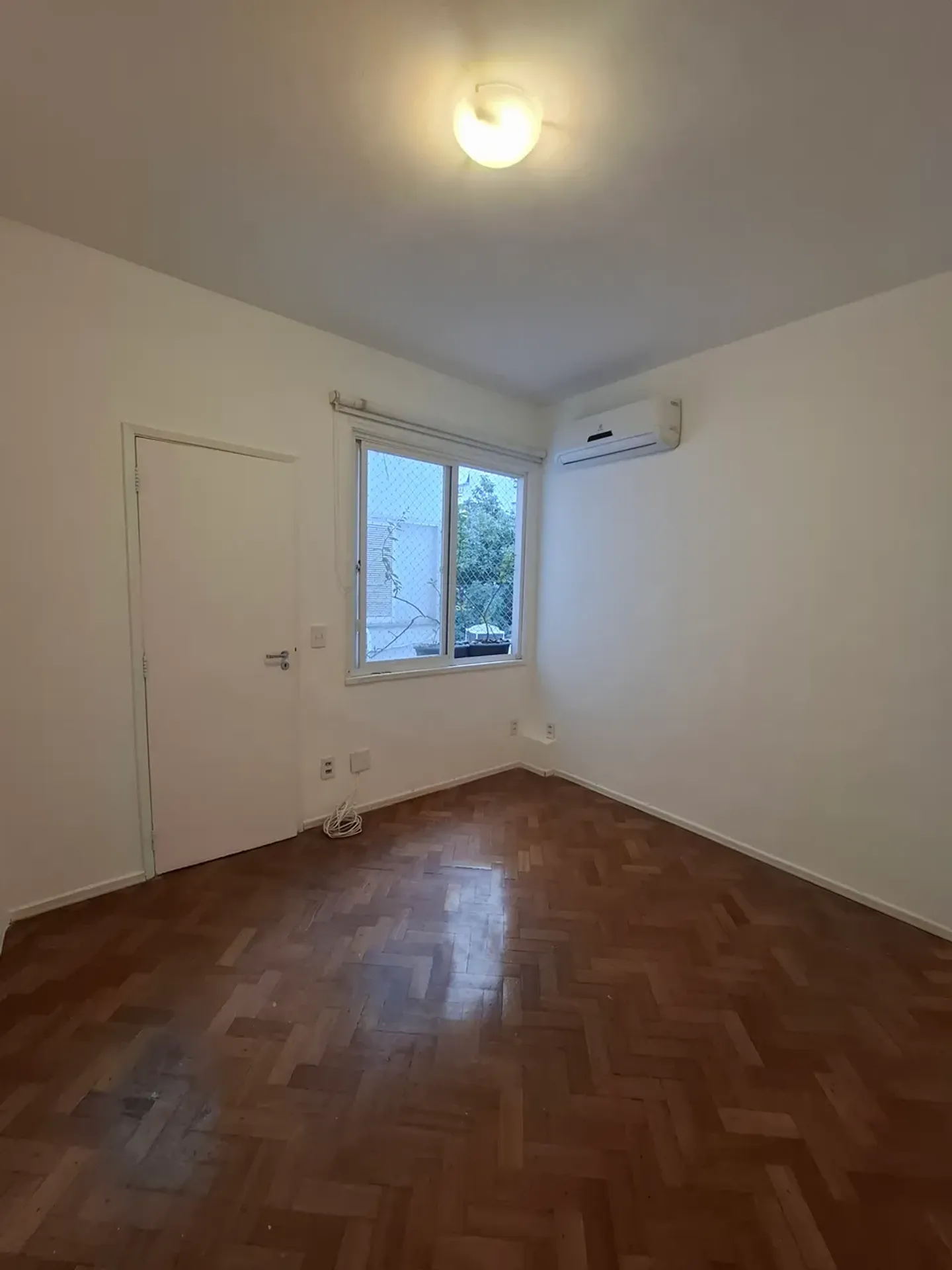 Apartment with 4 bedrooms, 4 bathrooms and 2 parking spaces — photo 28