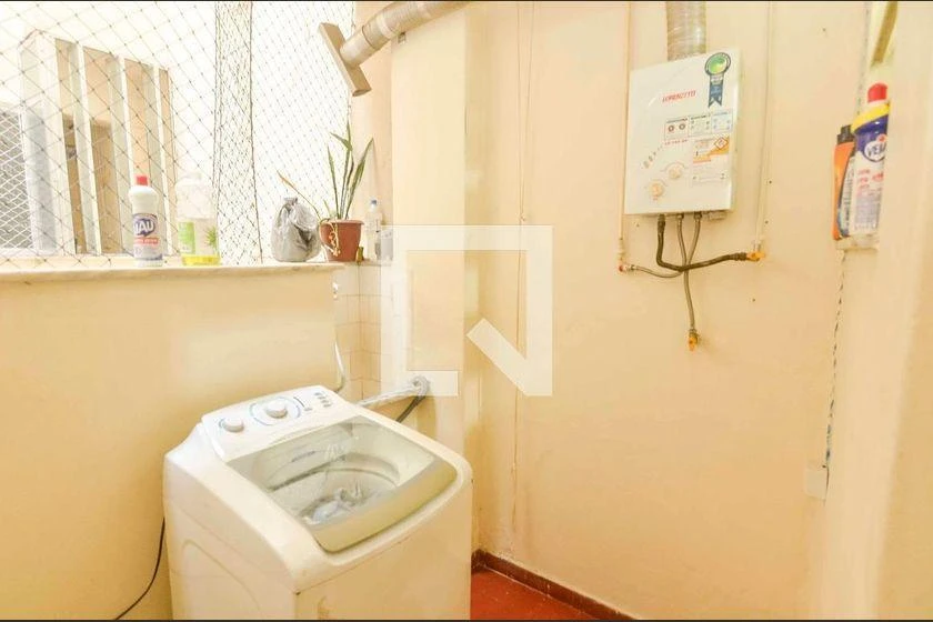 Washing machine in a 2-bedroom apartment, 76 m² — photo 12