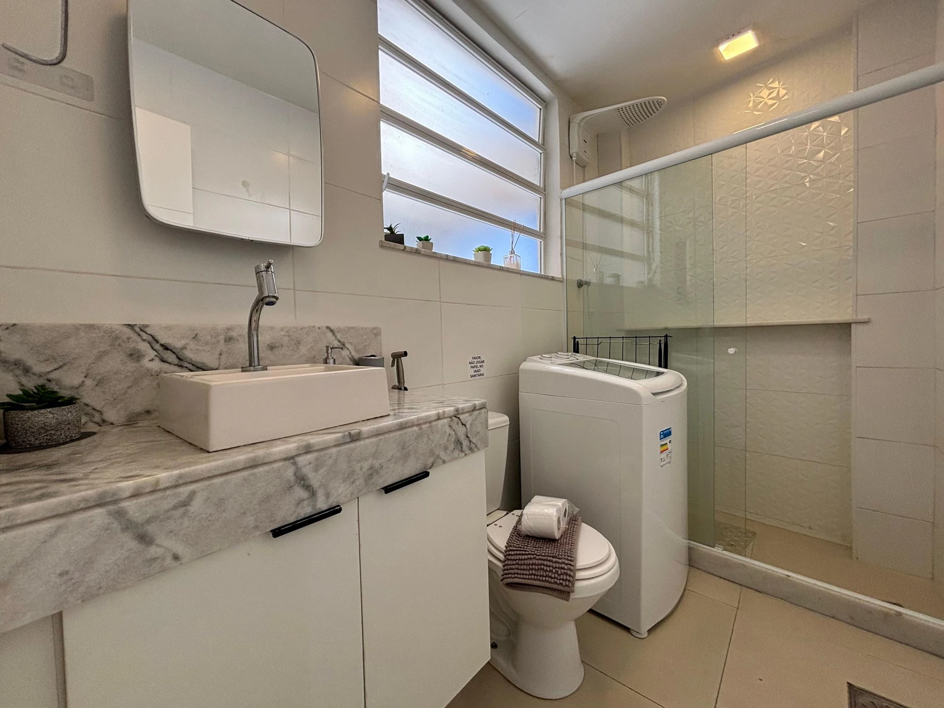 Furnished apartment, 32 m², with a washing machine — photo 12