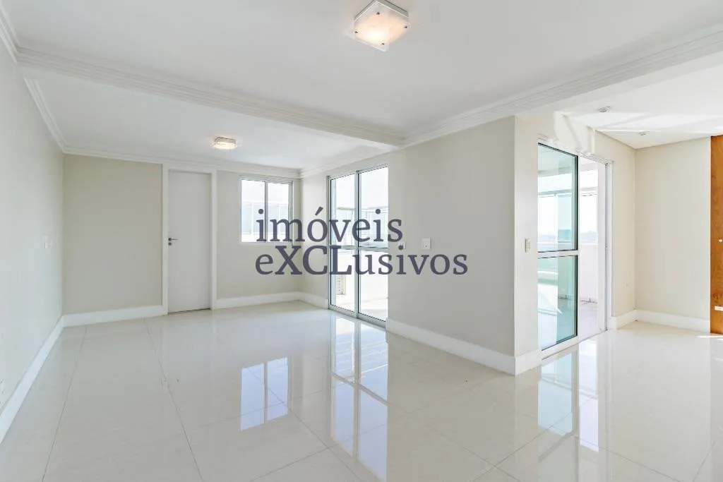 Penthouse with 4 en-suite rooms, balcony and private garden — photo 9