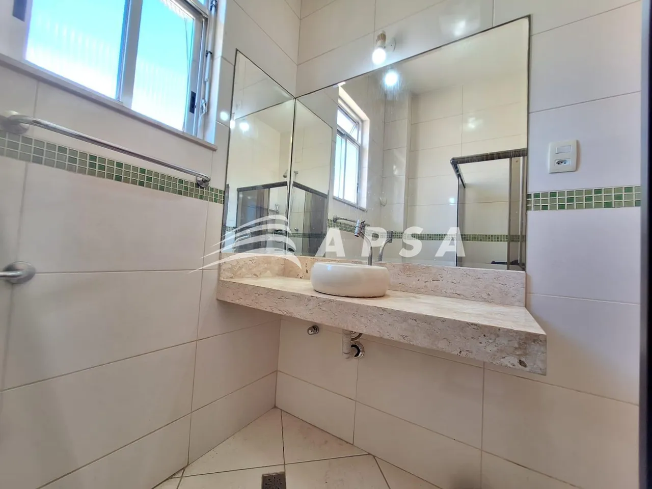 Furnished apartment 130 m² with 2 bedrooms and 2 baths — photo 15
