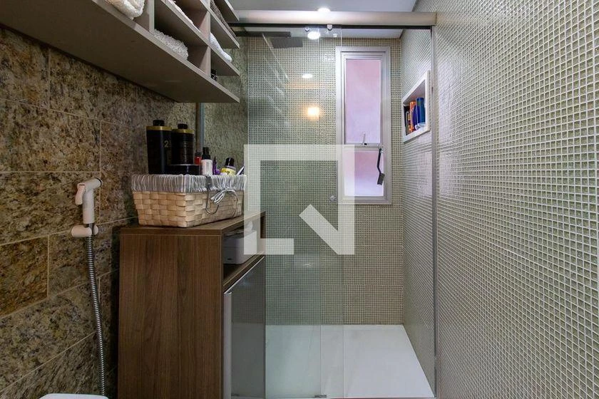 Furnished 3-bedroom apartment with 146 m² — photo 32