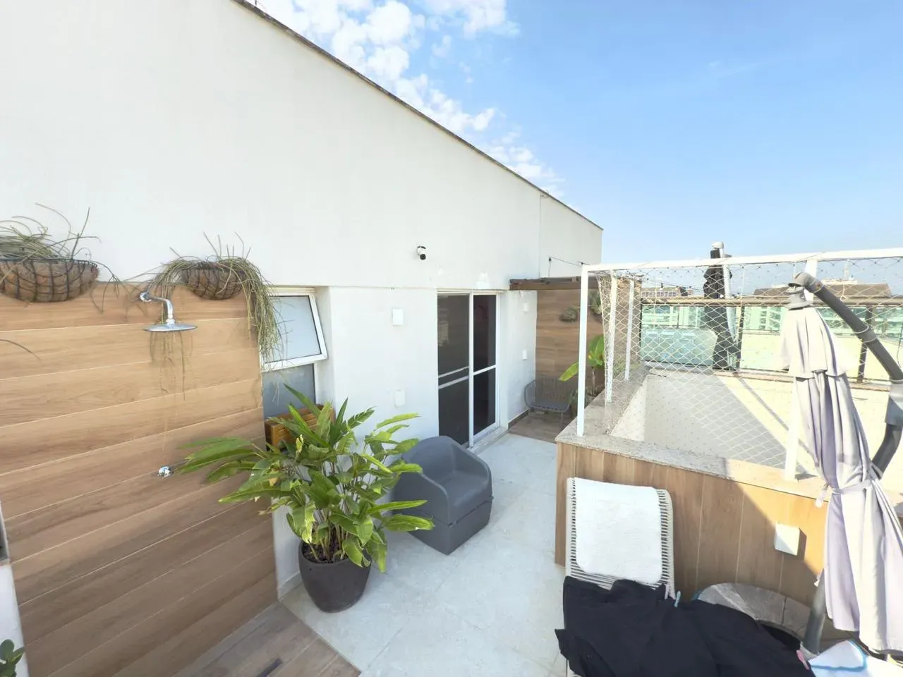 Loft with 3 bedrooms, 3 baths, and 216 m² — photo 26