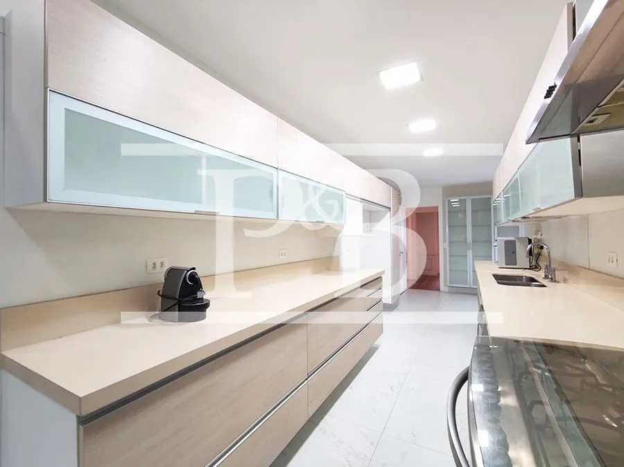 Apartamento de 230 m² com 3 dormitórios e 3 vagas — photo 30
