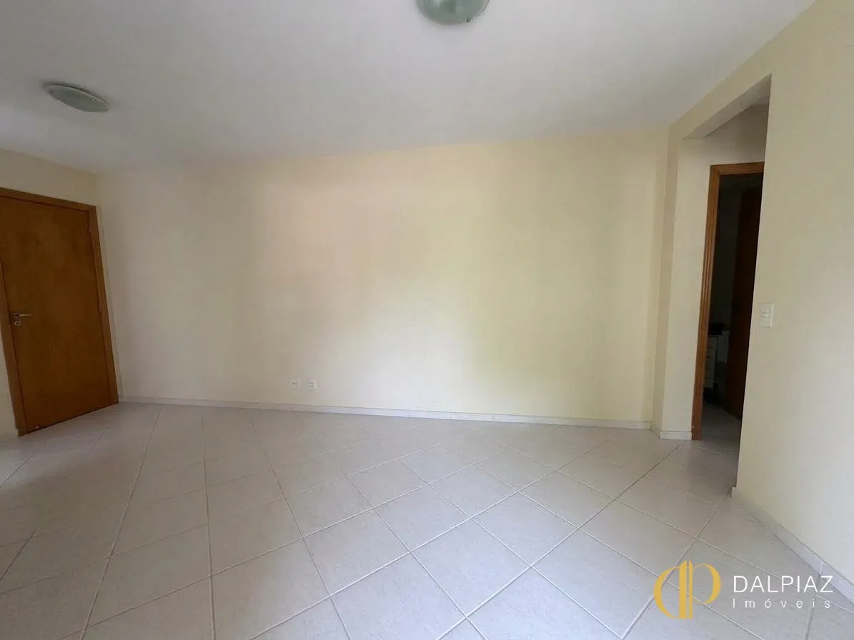 One-bedroom, 50 m² apartment in Florianópolis — photo 11
