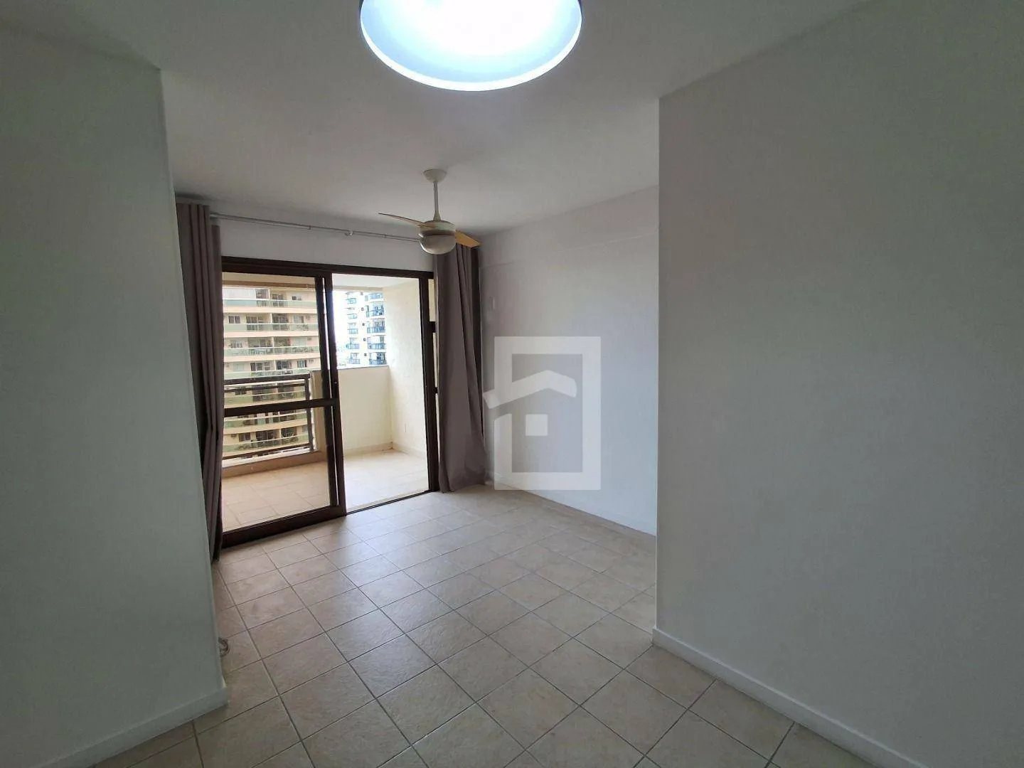 Apartamento para alugar com 3 quartos e 68 m² — photo 2