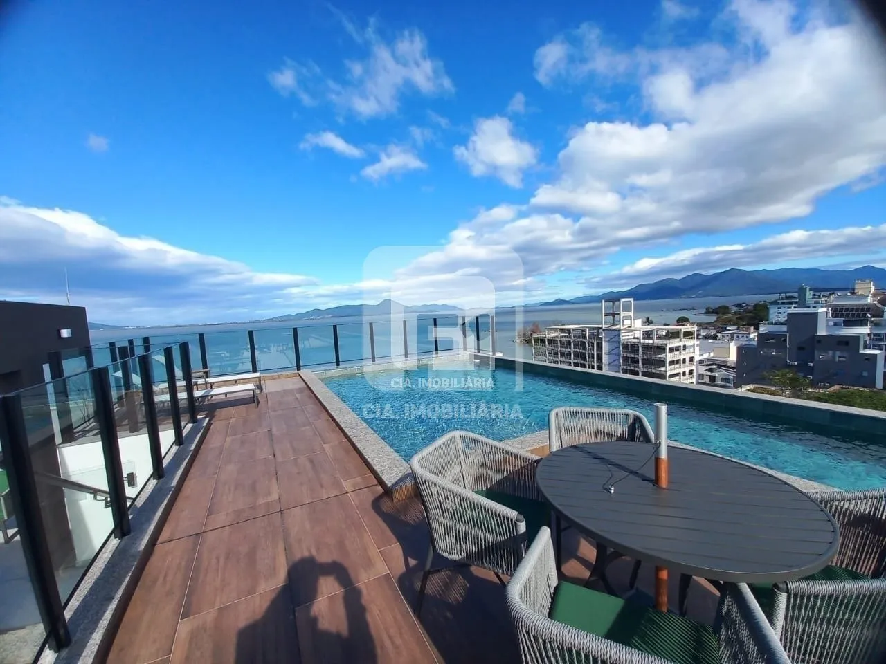 85 m² apartment with 2 bedrooms and a private BBQ — photo 2