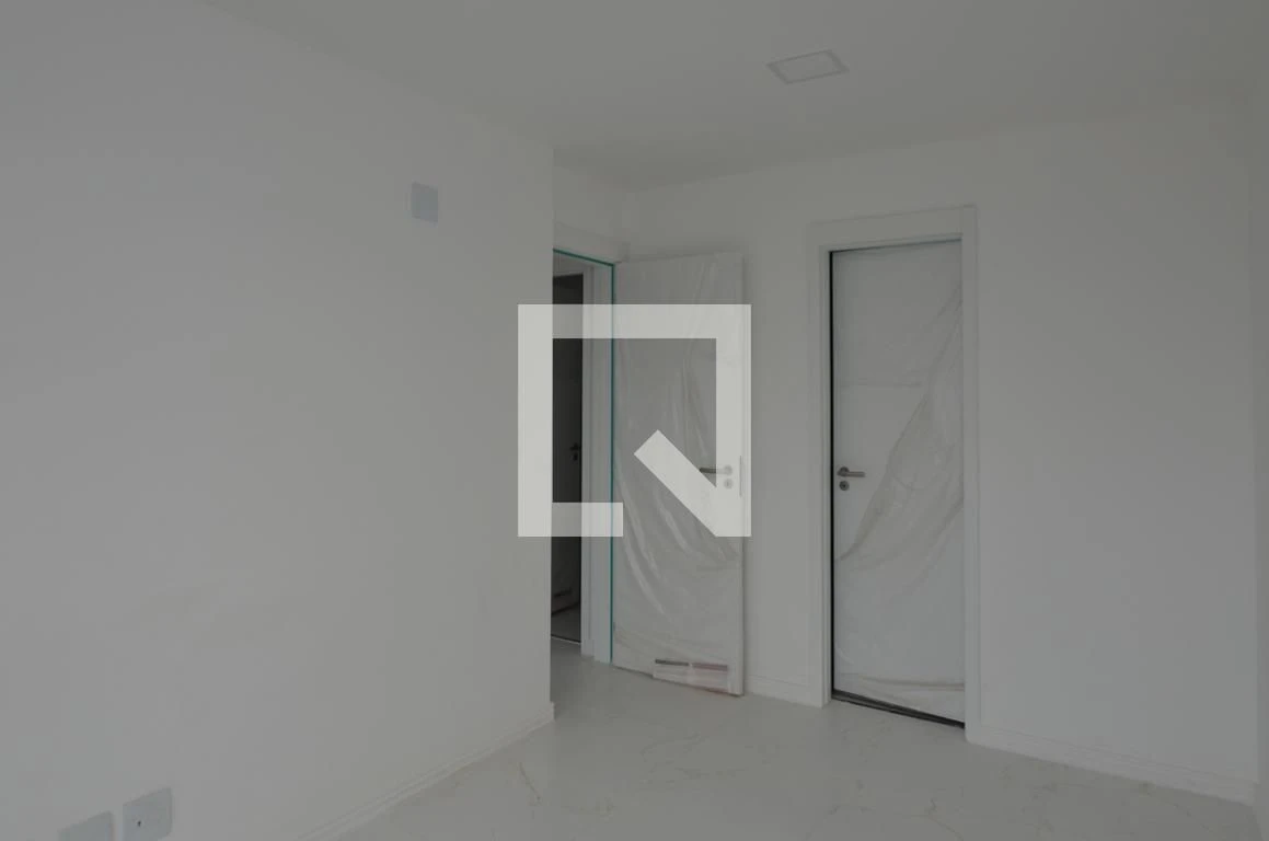 2-bedroom apartment in a building with a sauna — photo 47