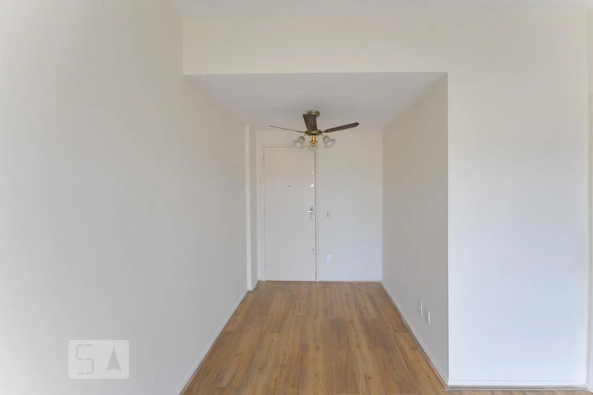 3-bedroom apartment with a mountain view — photo 34