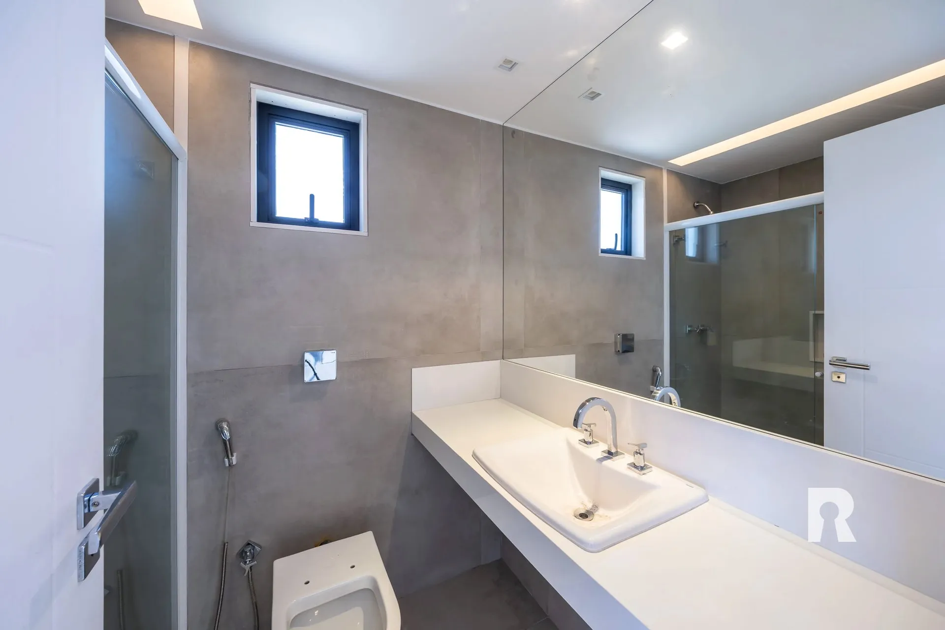 Furnished house, 694 m², with a jacuzzi — photo 6