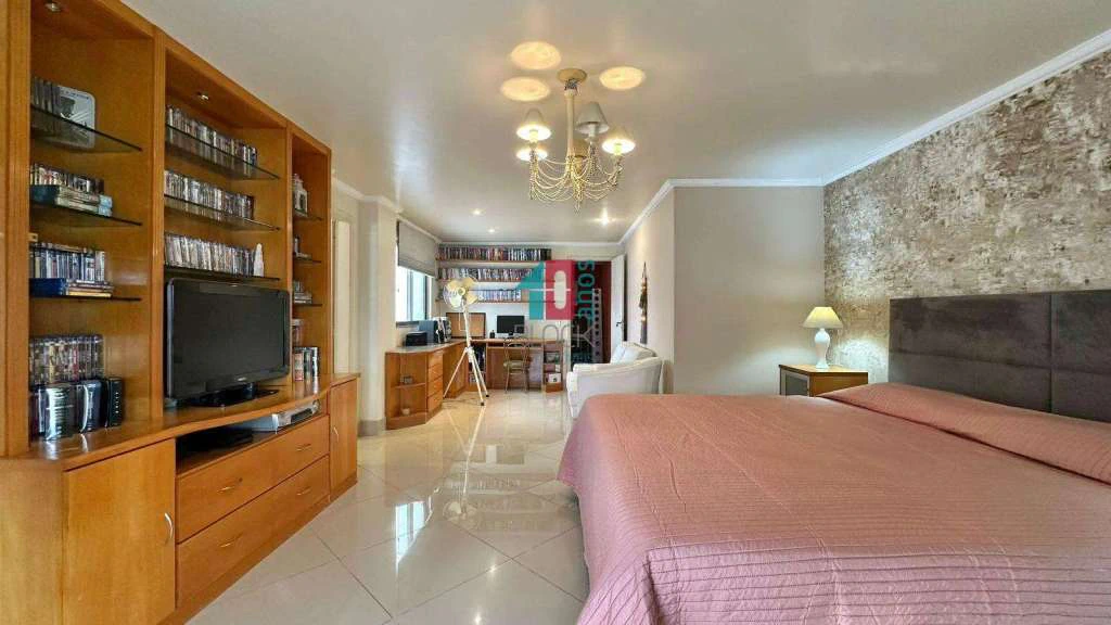 Furnished 3-bedroom apartment with balcony and 3 parking — photo 8
