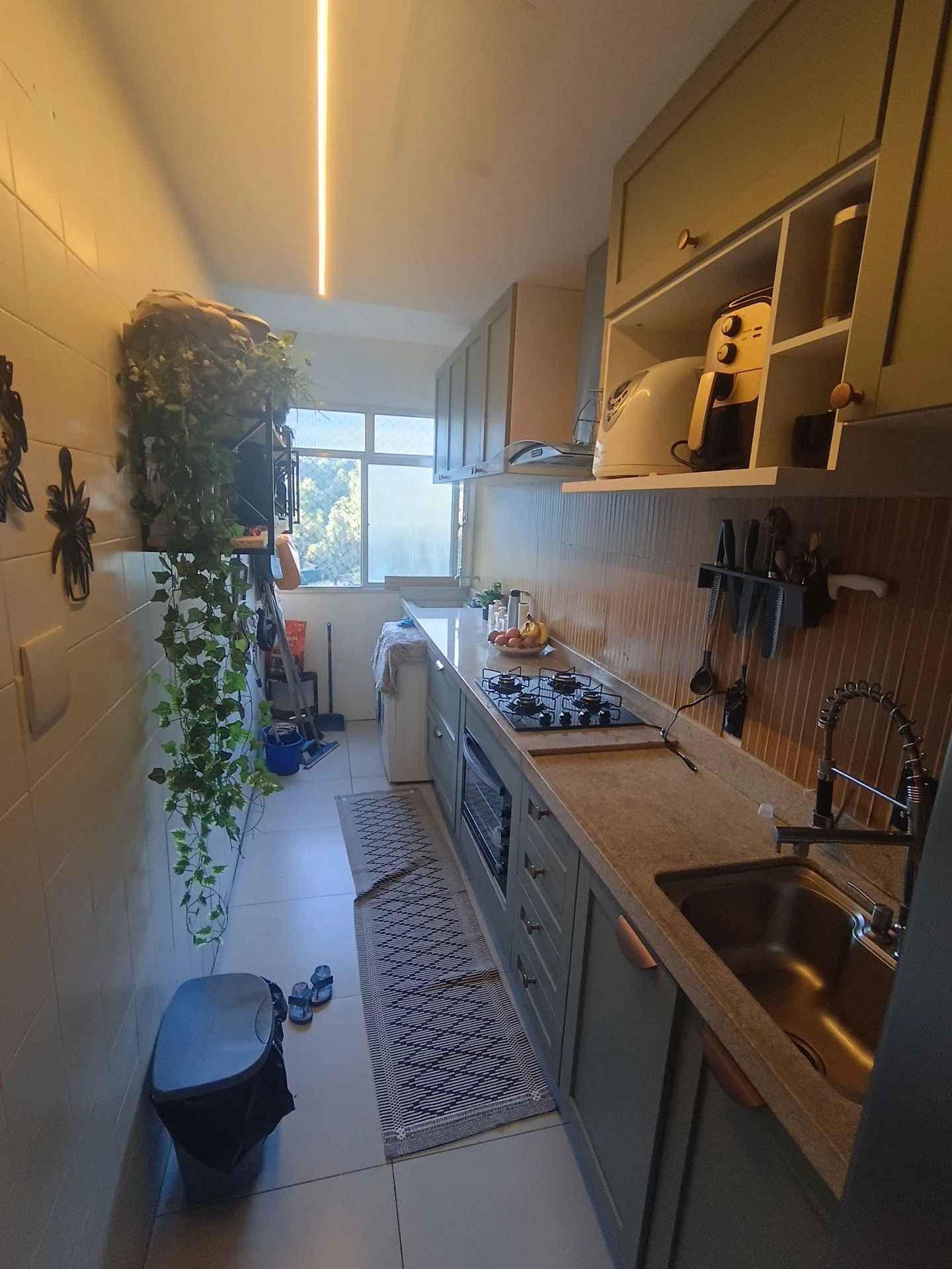 60 m² furnished apartment with 2 bedrooms and 1 parking spot — photo 3