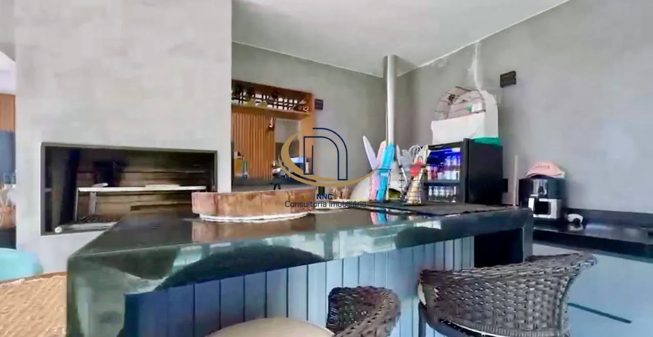 Apartment with 3 bedrooms, 5 bathrooms and 2 parking spots — photo 41