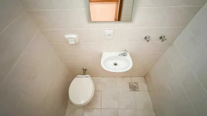 3-bedroom apartment with a home office — photo 14