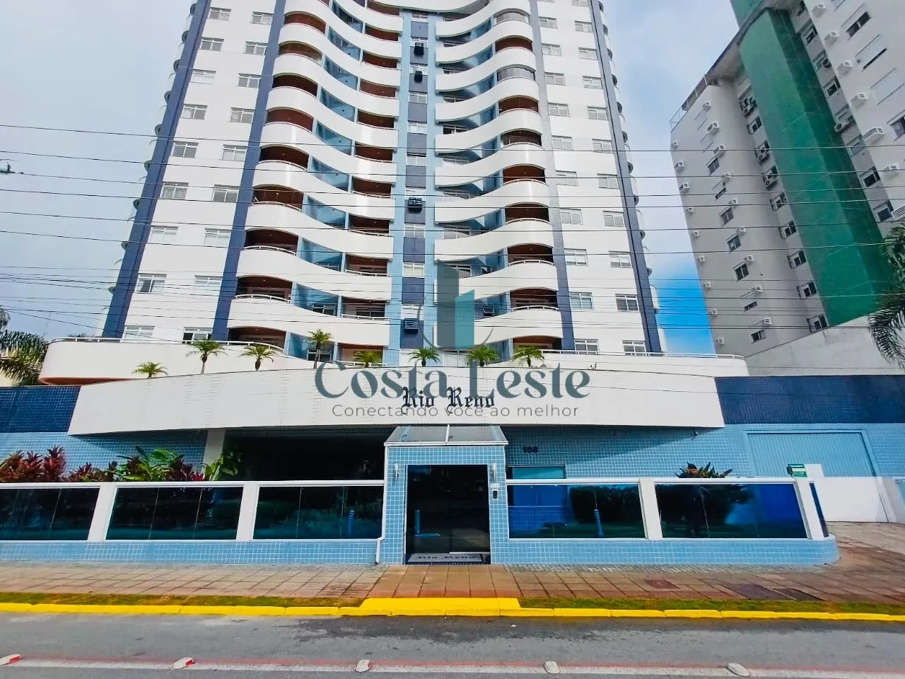 Apartamento sem mobília de 3 quartos com 90 m² e varanda