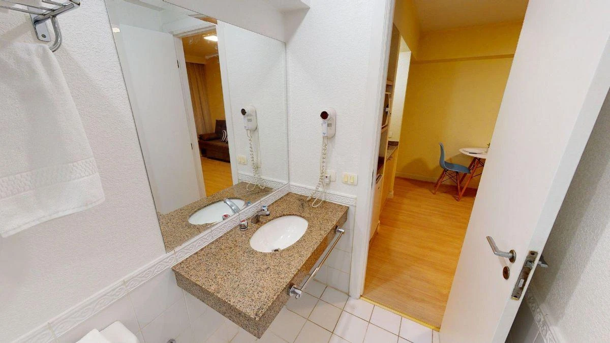 Washing machine in a one-bedroom apartment, 40 m² — photo 25