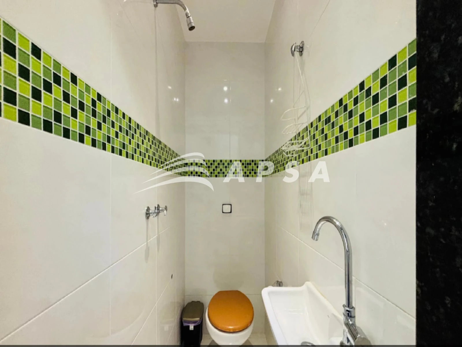 Furnished 2-bedroom apartment with 79 m² — photo 10