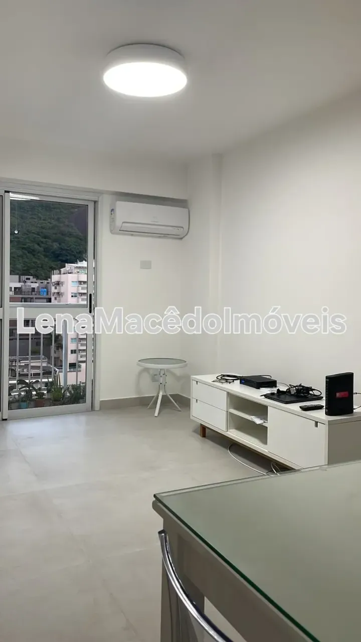 Apartamento com 2 quartos, 2 banheiros e 1 vaga — photo 3
