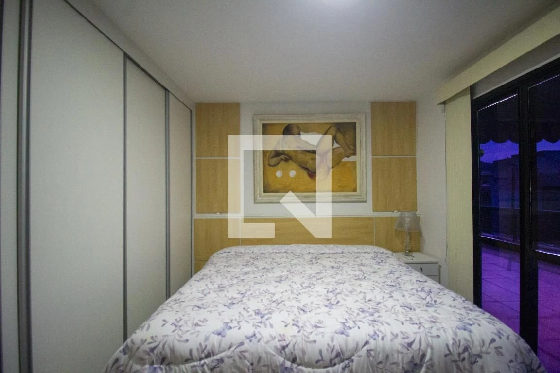 Apartamento mobiliado com 4 quartos e jacuzzi no prédio — photo 21
