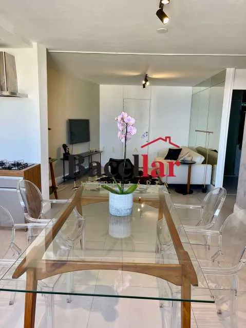 Furnished 52 m² apartment with 1 bedroom and parking — photo 8