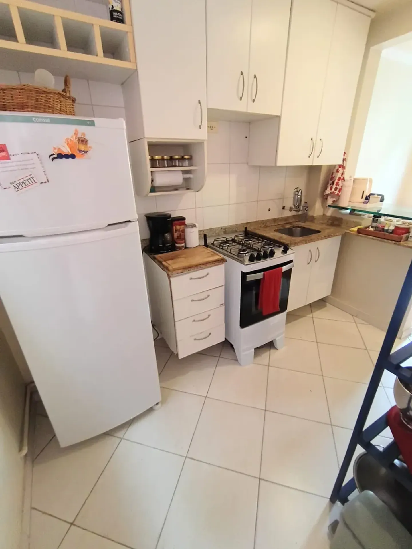 Furnished apartment, 67 m², with a bathtub — photo 20