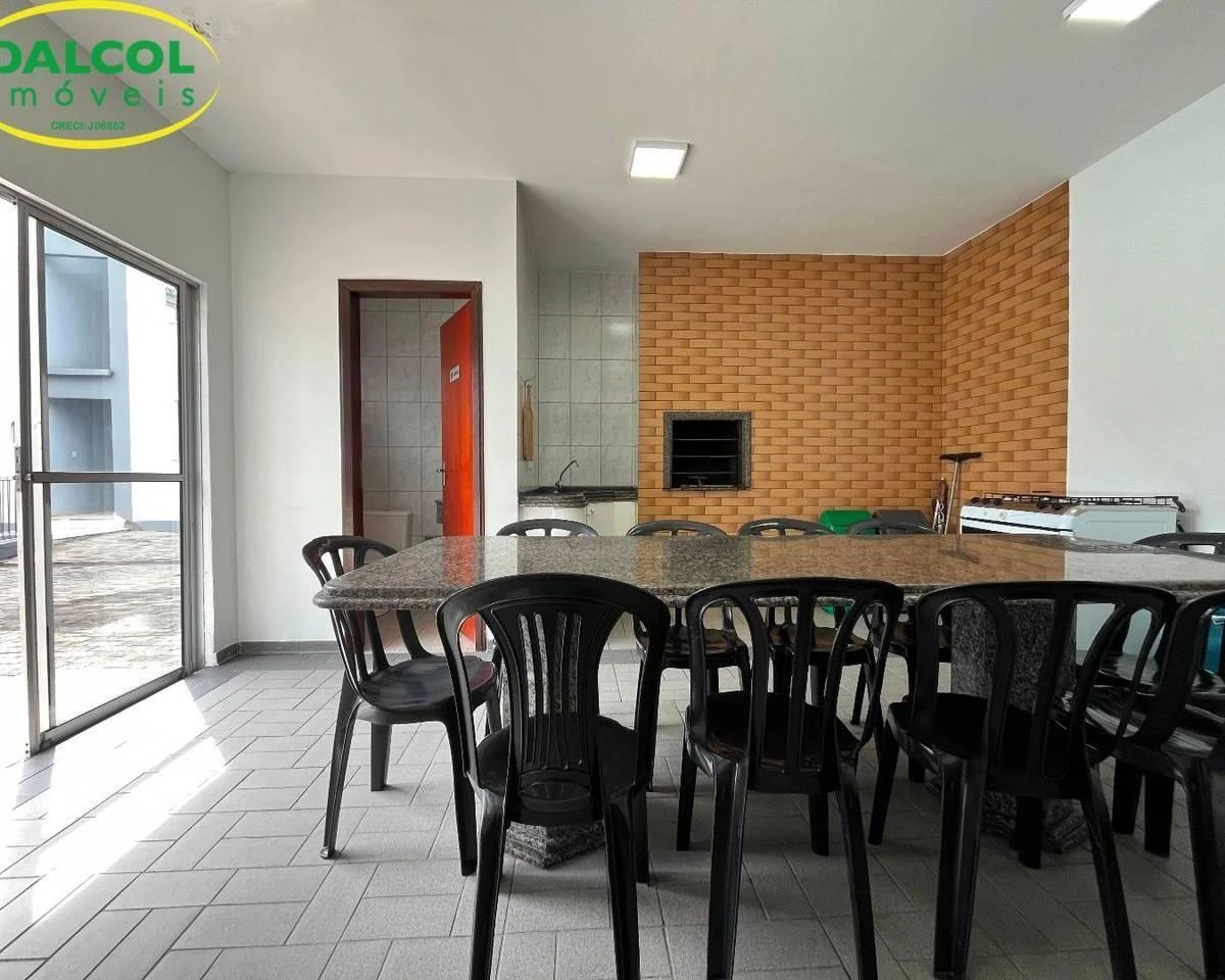 3-bedroom apartment with a washing machine — photo 36