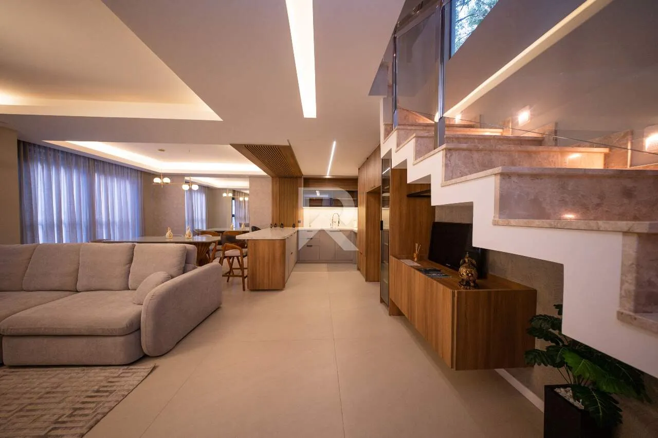 4-bedroom house with 2 parking spots and gas kitchen — photo 9