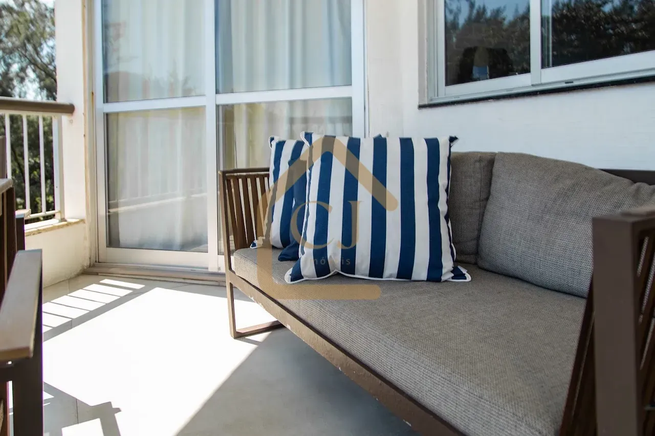 1-bedroom, 1-bath apartment with a balcony — photo 21